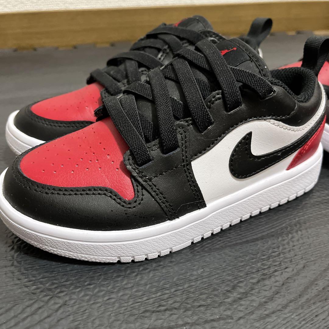 NIKE AIR JORDAN  キッズ　スニーカー