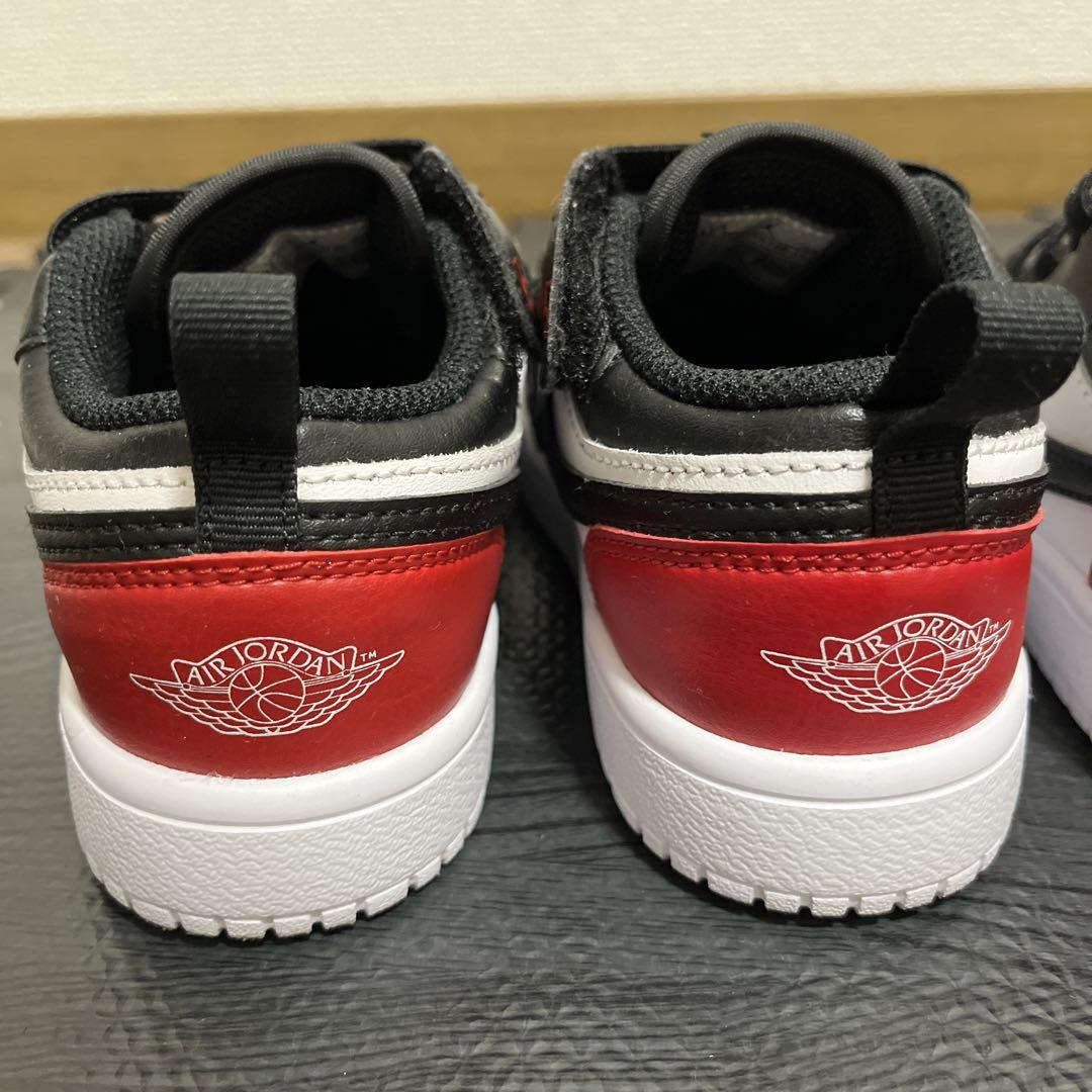 NIKE AIR JORDAN  キッズ　スニーカー