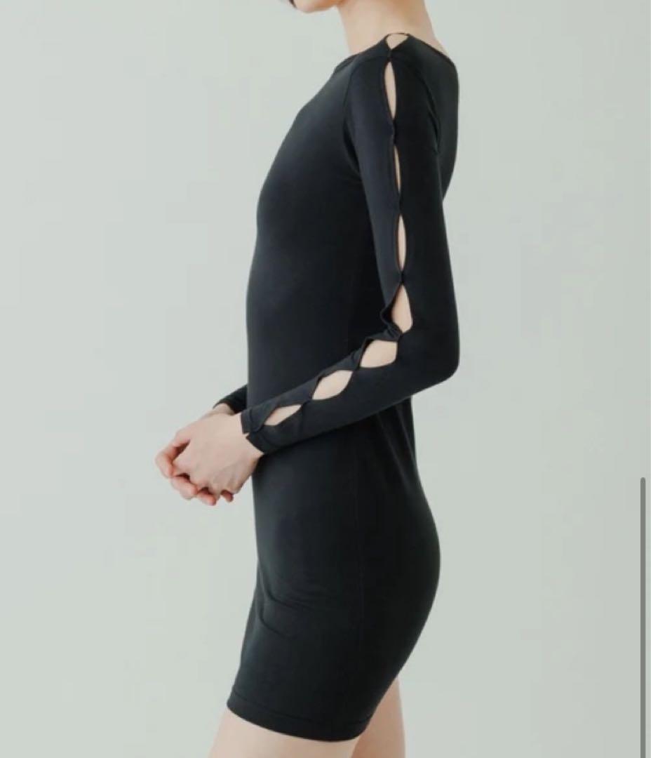 ワンピース open slave cotton mini dress