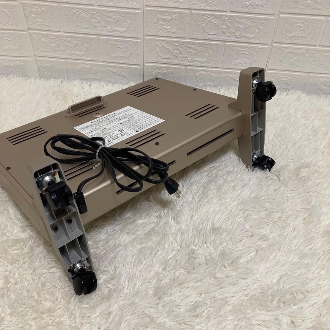 【美品】サンルミエ キュート 電気ヒーター 遠赤外線パネルヒーター E800LS