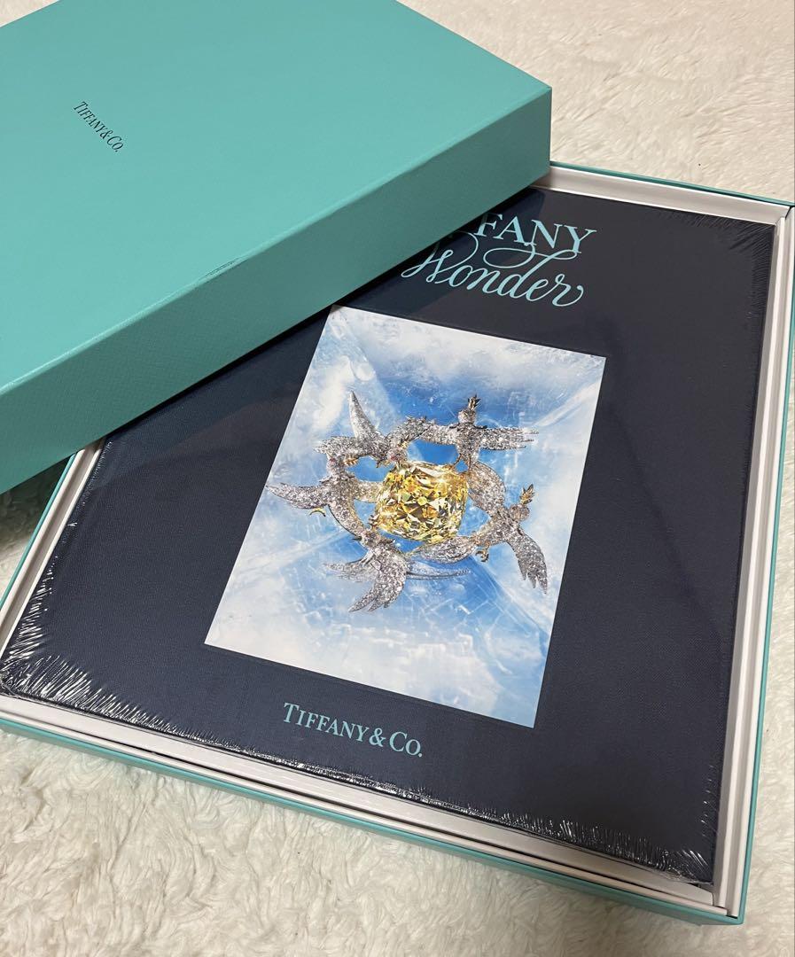 新品・未開封　Tiffany ワンダー展　ティファニー　図録　箱付 新品・未開封 Tiffany ワンダー展 ティファニー 図録 - メルカリ