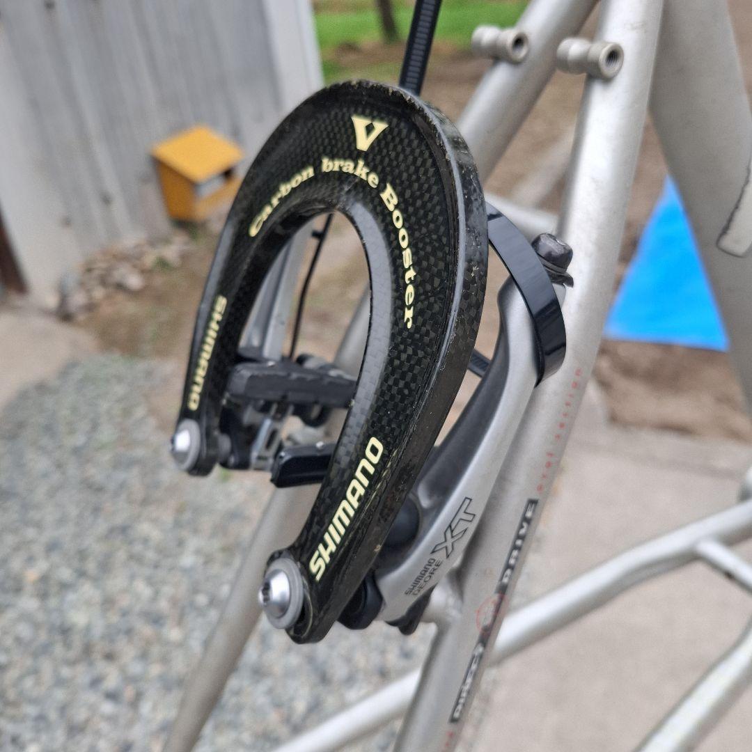 SHIMANO Carbon brake Booster カーボン製