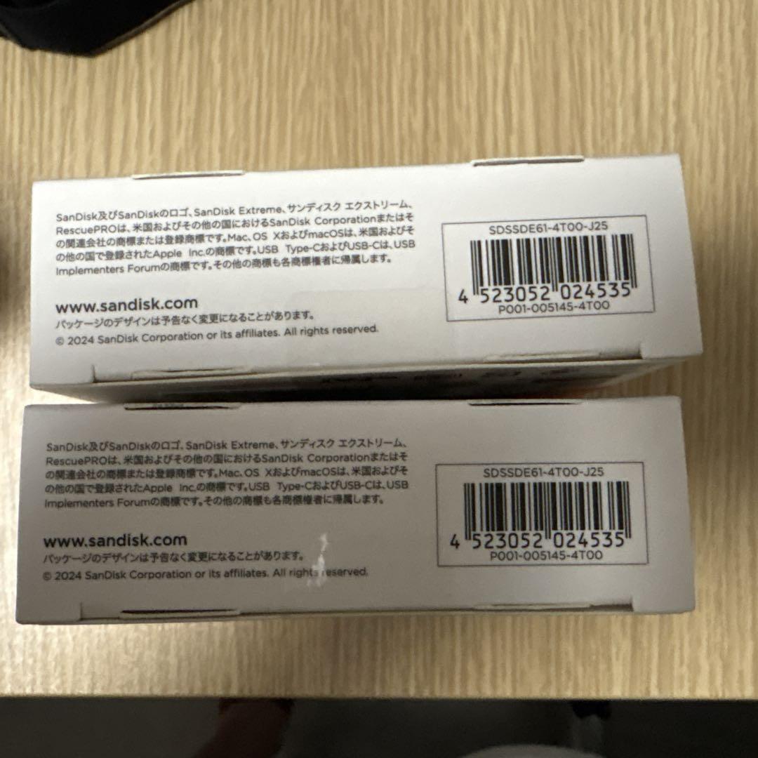SanDisk Extreme ポータブルSSD 4TB x 2台