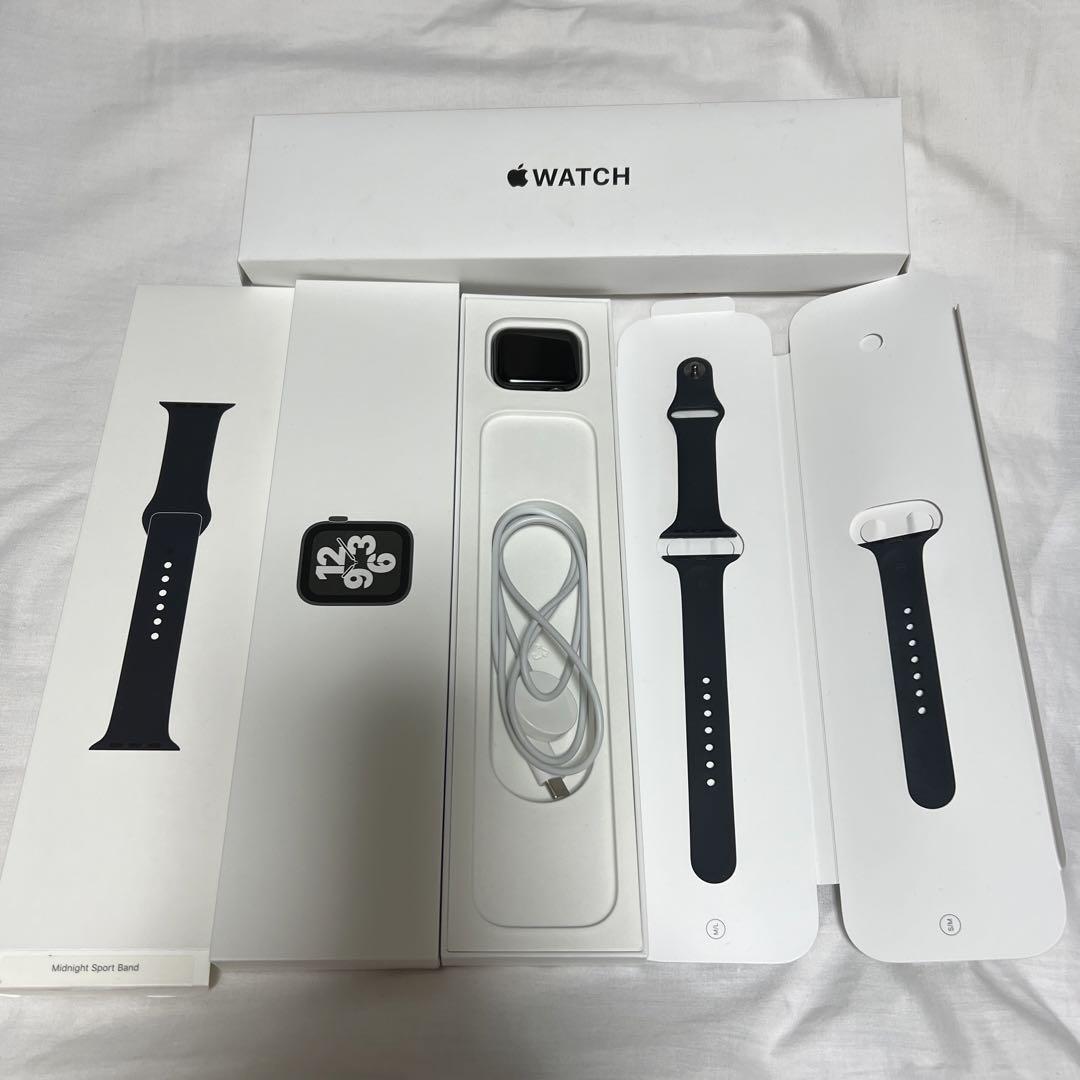 贈り物 AppleWatch SE Apple GPS 40mm Cellular 40mm A2355 SE