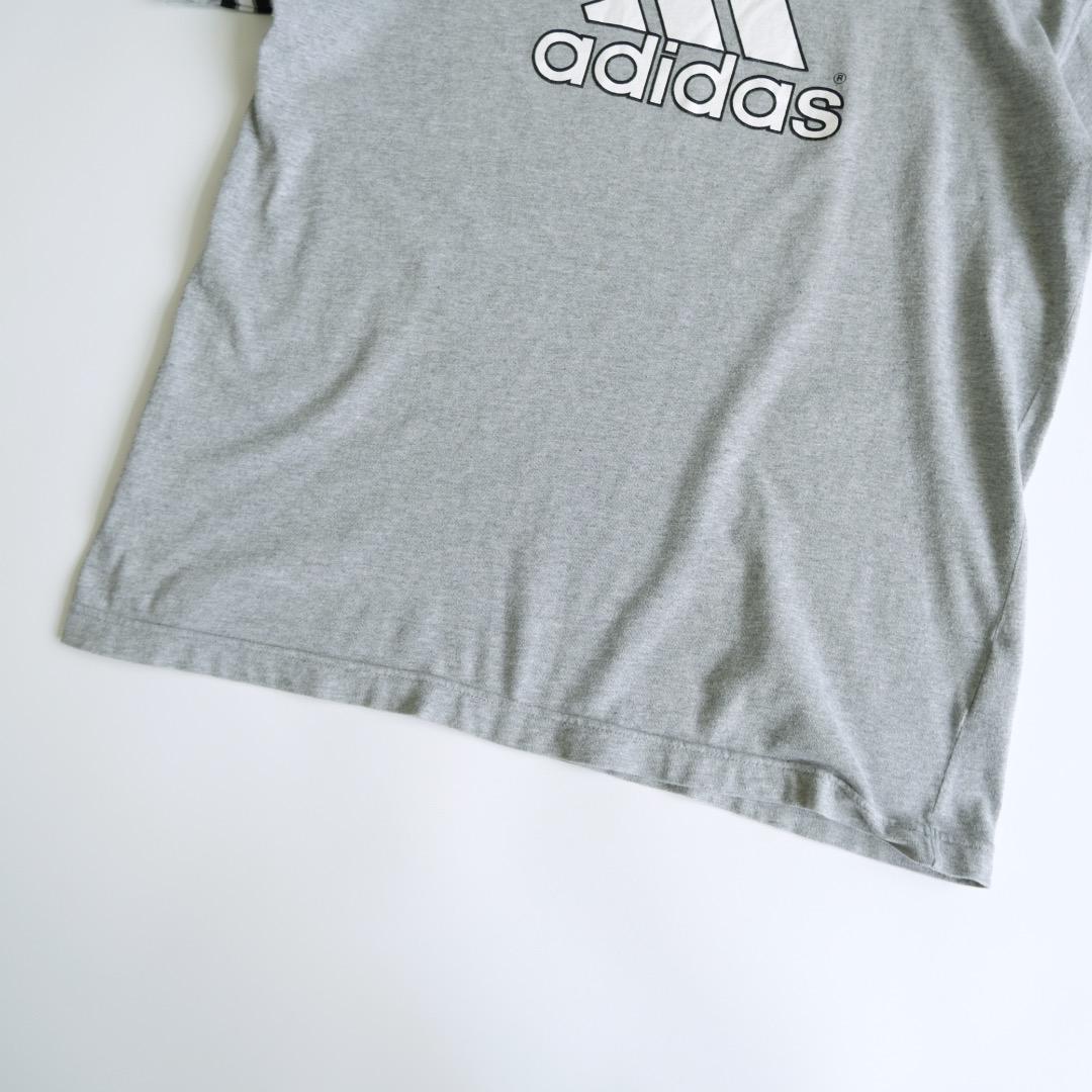 アディダス　デサント製 90s プリントロゴ半袖Tシャツ　リブライン　古着
