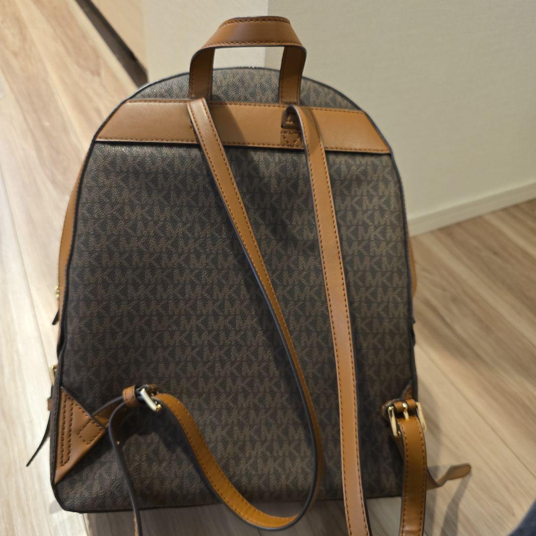 MICHAEL KORS ダークブラウン リュック