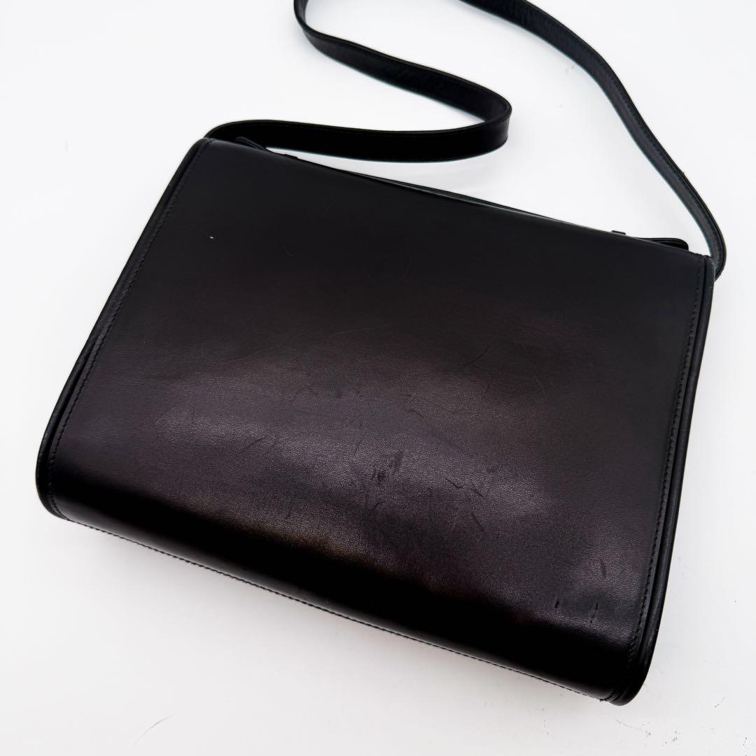 美品◆グッチ ショルダーバッグ G金具 カーフレザー ロゴ金具 ブラック 美品◆グッチ ショルダーバッグ G金具 カーフレザー ロゴ金具 ブラック