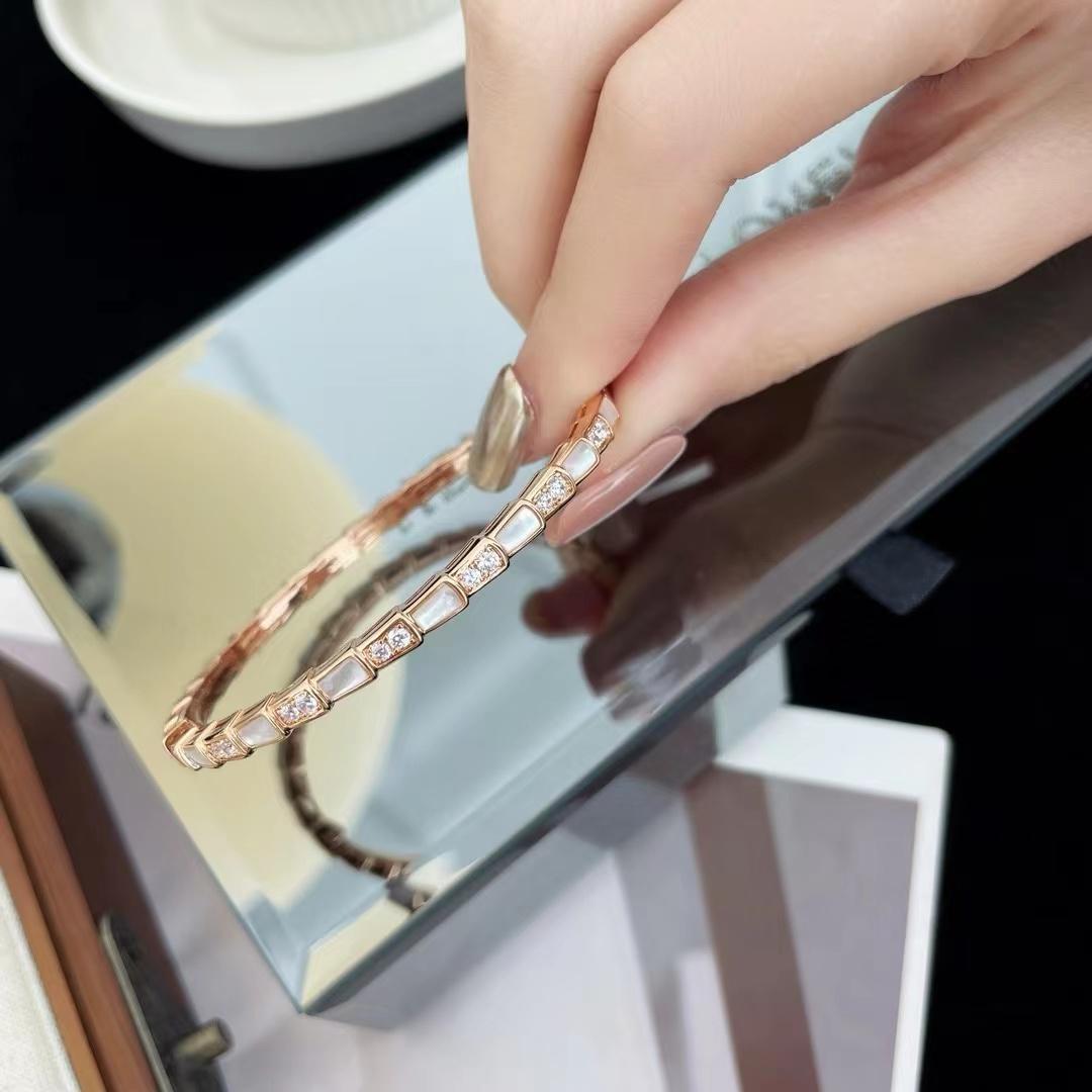 BVLGARI ブルガリ