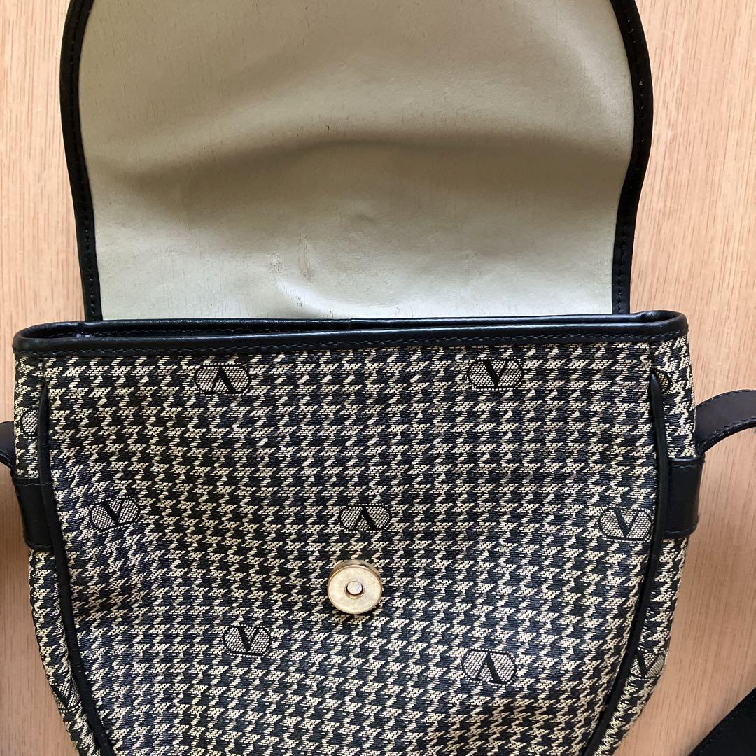 Valentino garavani ショルダーバッグ