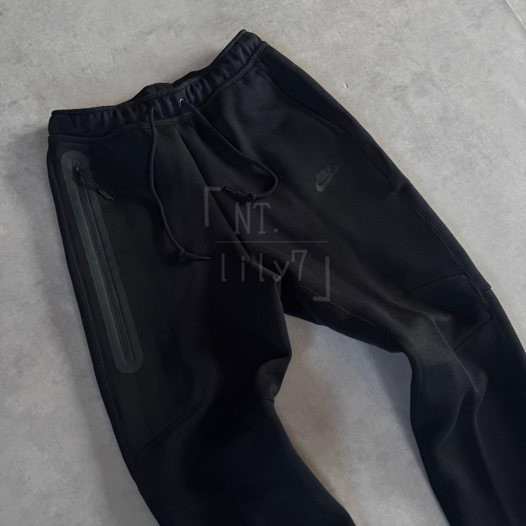 ♠ NIKE