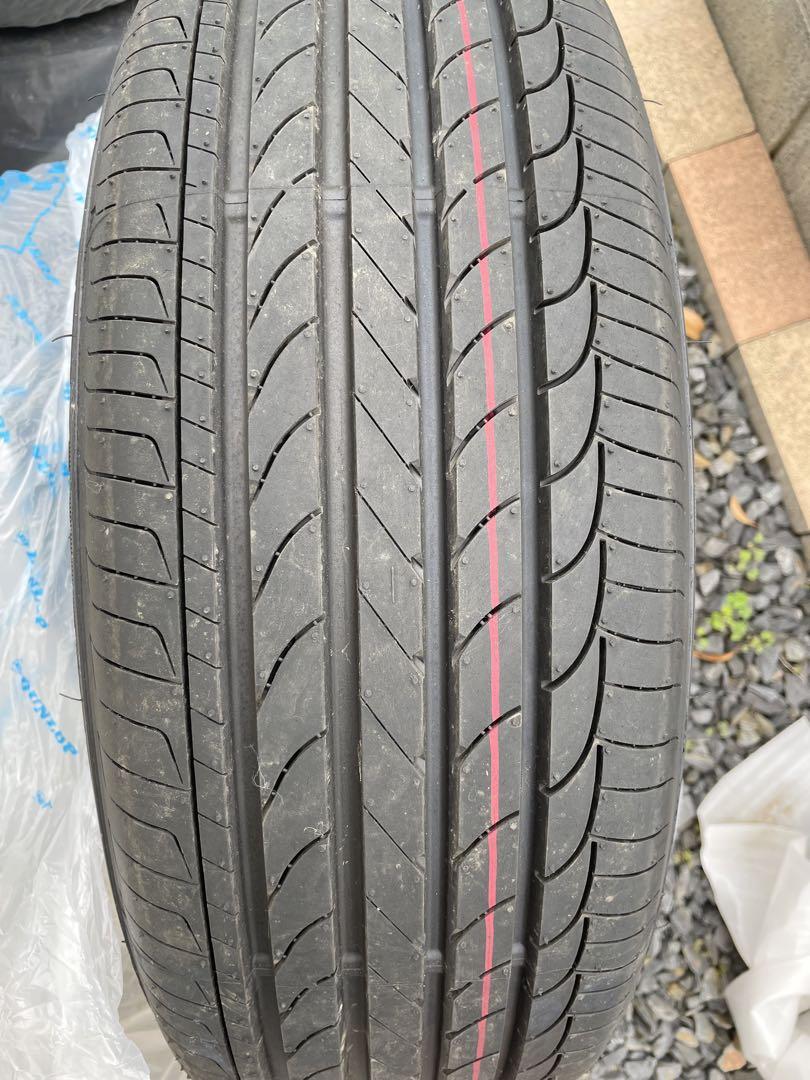 ステップワゴンスパーダRP8 タイヤ４本 新車外し