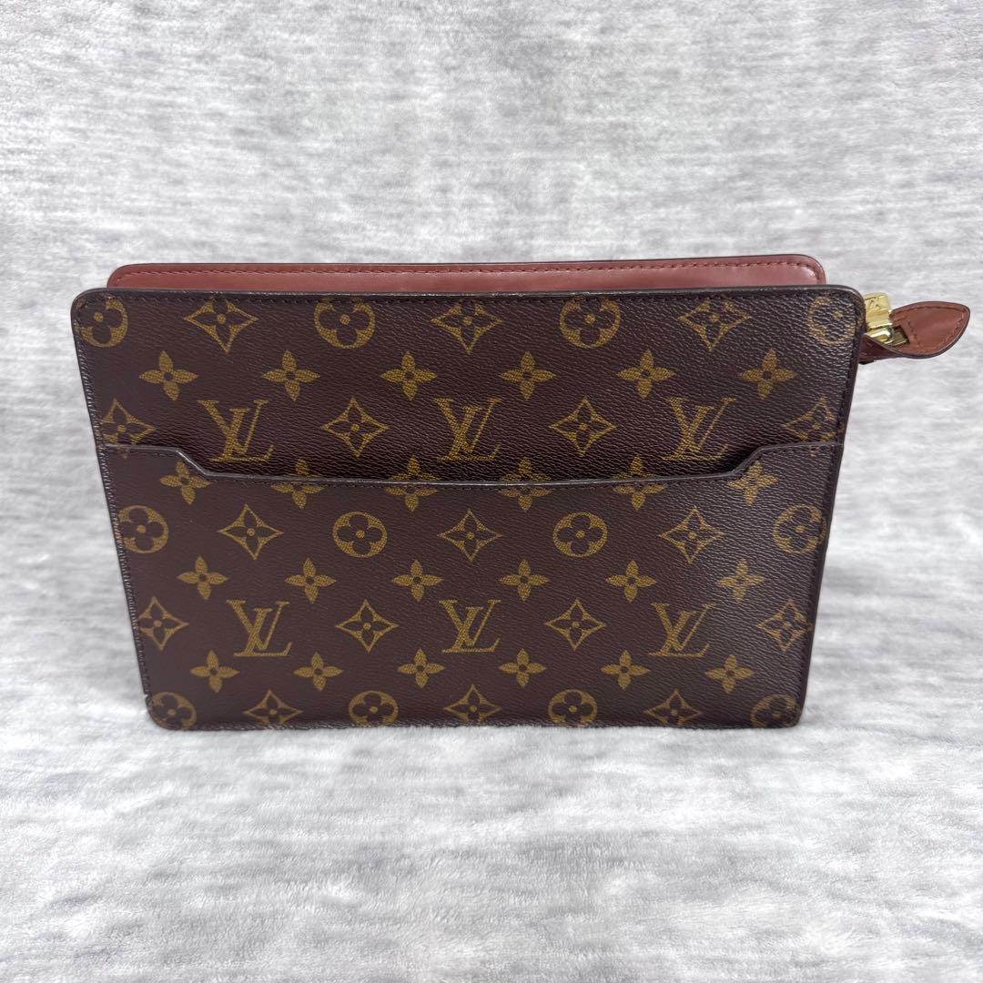 LOUIS VUITTON セカンドバッグ