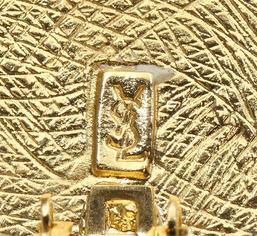 E2442