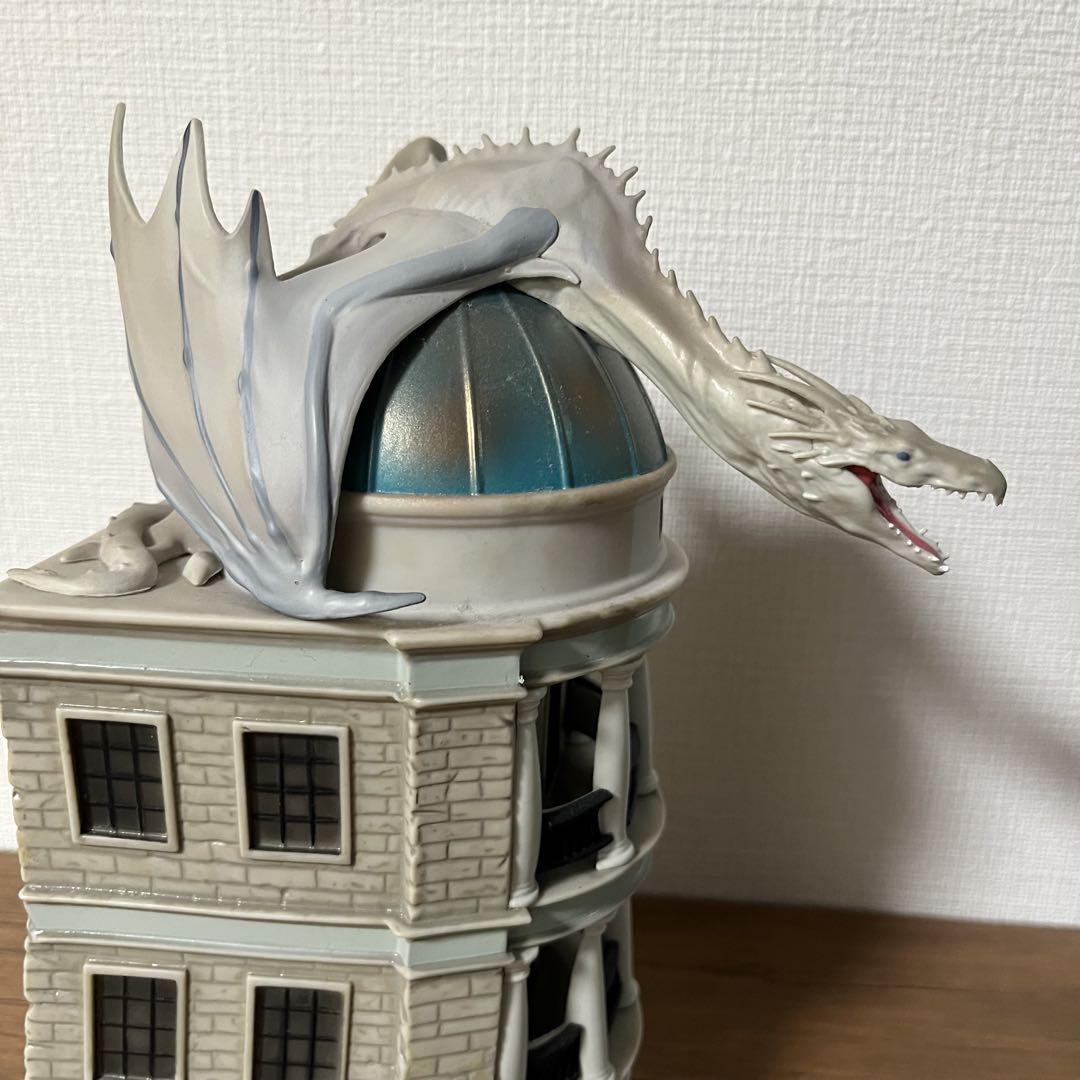 Harry Potter ハリーポッター グリンゴッツ 貯金箱 - メルカリ