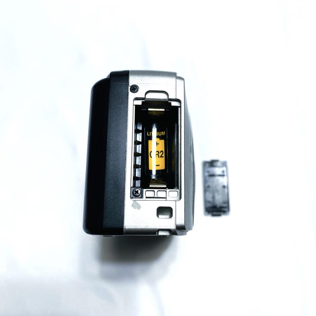 コンパクトフィルムカメラ