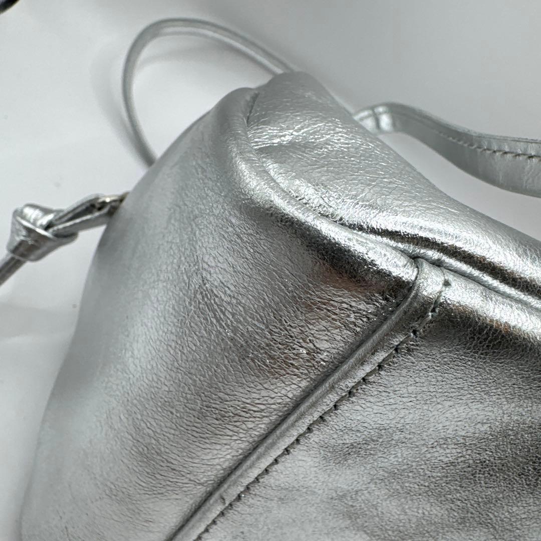 FOLNA シルバー ハンドバッグ フォイルボストンバッグ SS