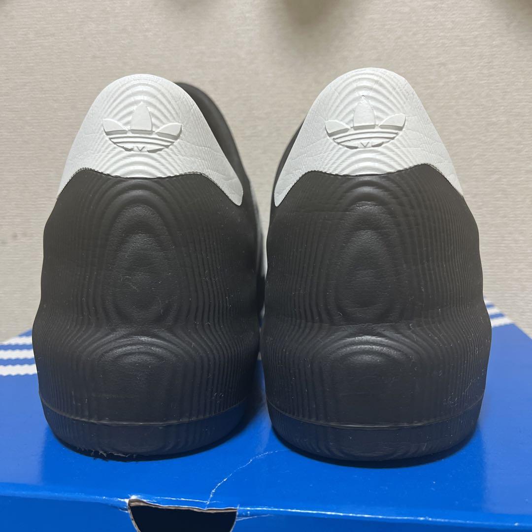アディダス　ADIFOM SST アディフォーム