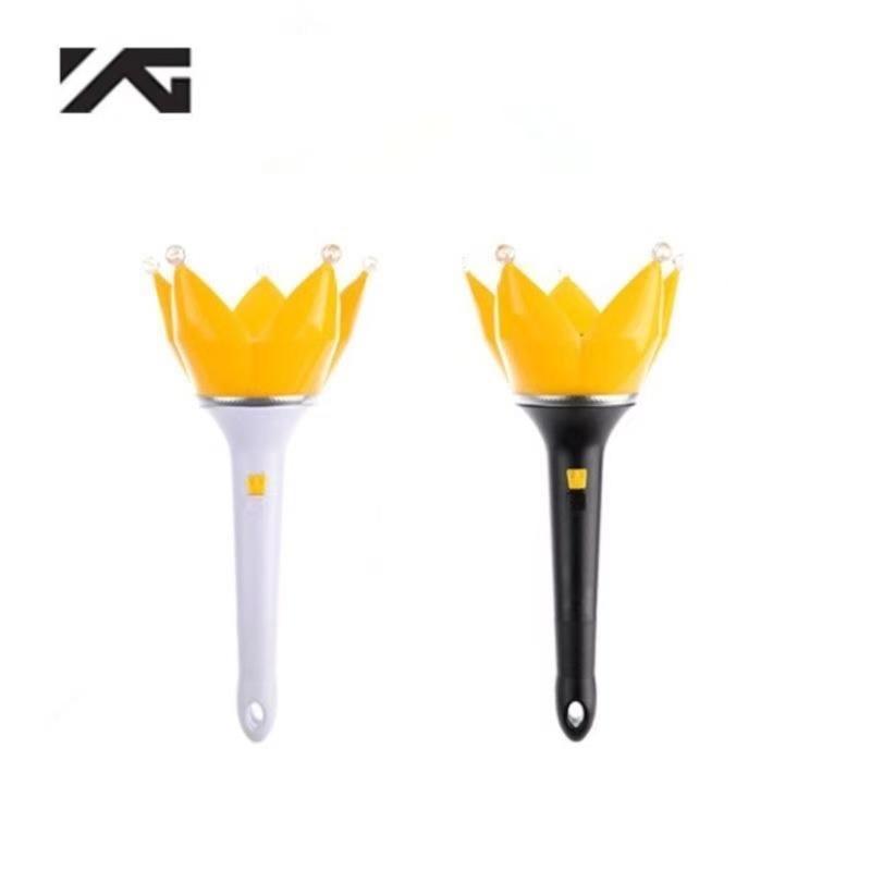 BIGBANG ペンライト　白 BIGBANG 公式ペンライト 白 韓国 - メルカリ