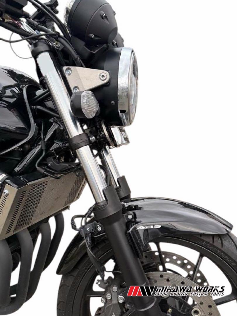 CB400SF フロントステムエンブレム取り付けステーセット NC39