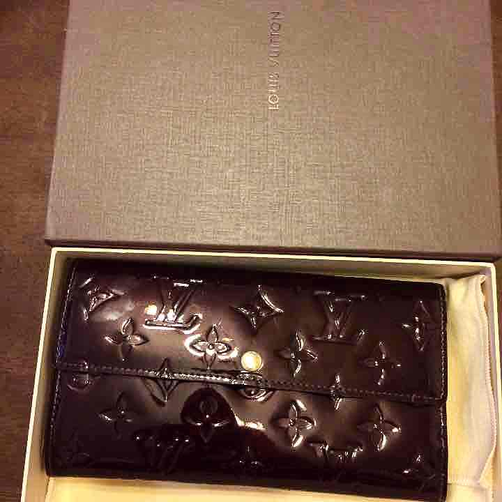 値下げ✩LOUIS VUITTON ヴェルニ長財布