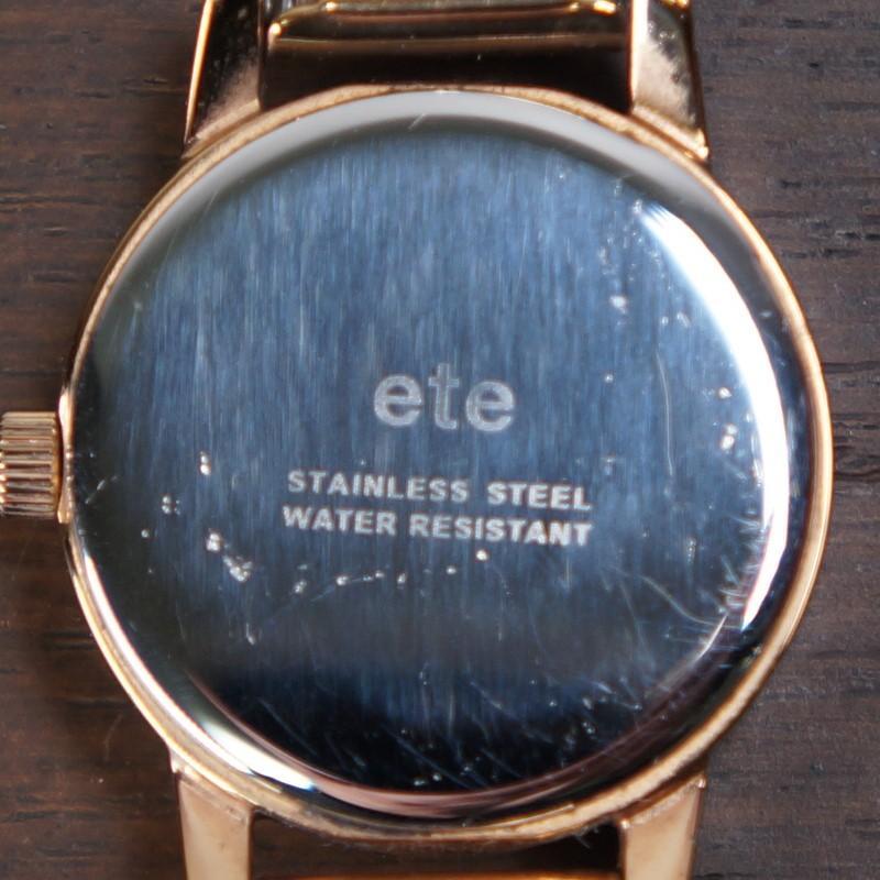 【稼働品】　ete　ソーラーウォッチ メッシュベルト　シェル文字盤　1Pダイヤ 稼働品】 ete ソーラーウォッチ メッシュベルト シェル文字盤 1P