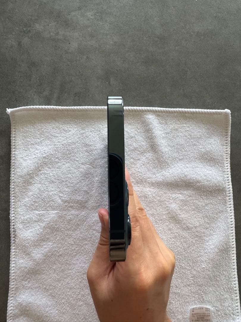 iPhone 12