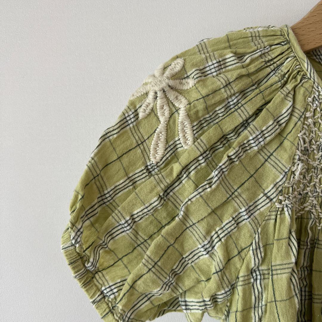 Apolina 海外子供服 刺繍ワンピース