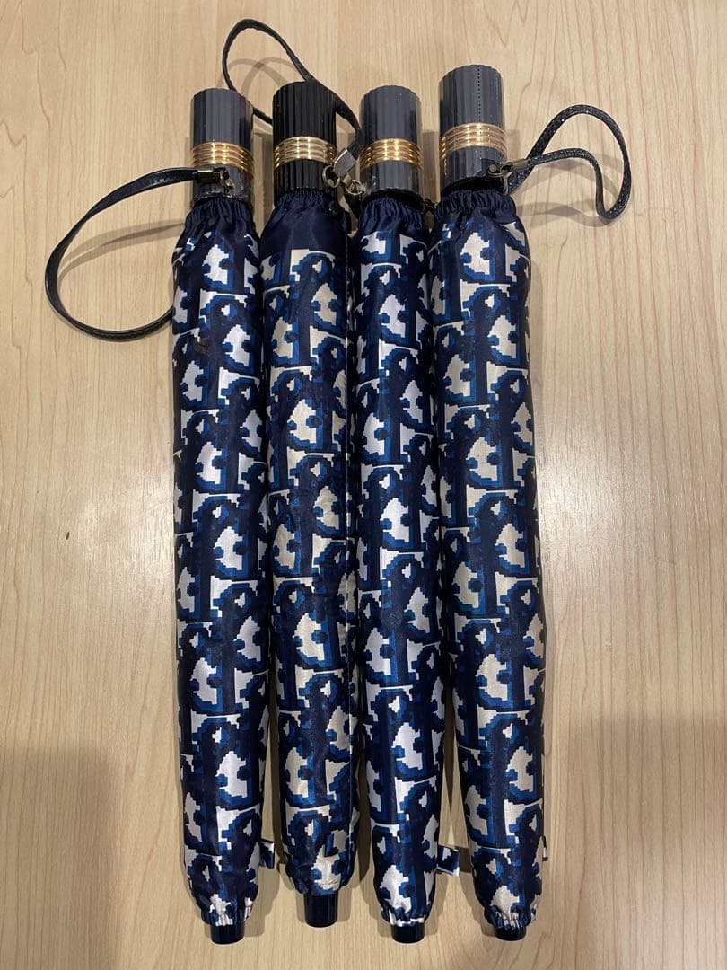 ピンク ベージュ 日傘 折りたたみ　バーニーズニューヨーク限定品 ピンク ベージュ 日傘 折りたたみ バーニーズニューヨーク限定品