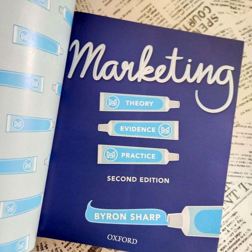 ビジネス・経済 Marketing: Theory - Evidence - Practice