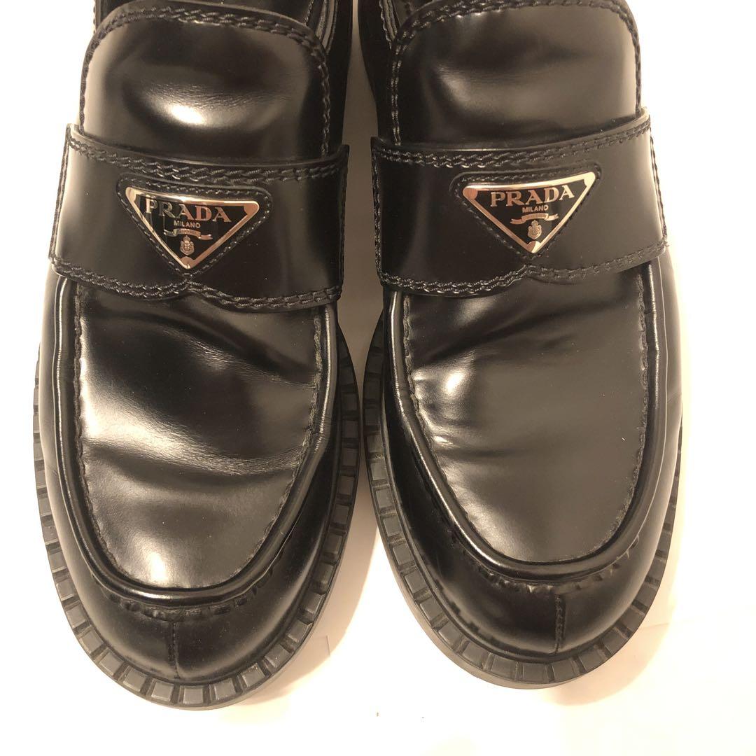 PRADA チョコレートブラッシュドレザーローファー