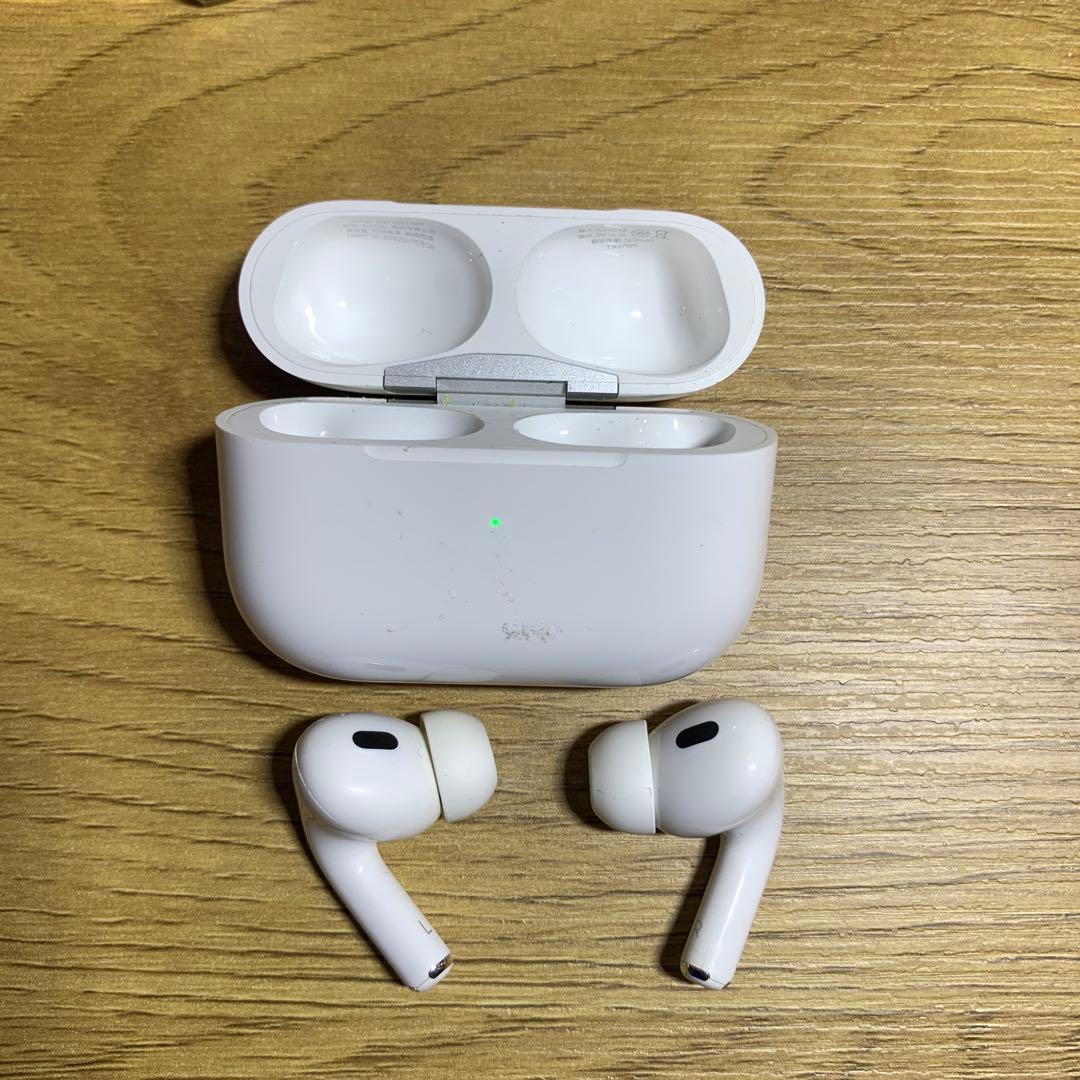 Apple AirPods Pro 第二世代　lightning