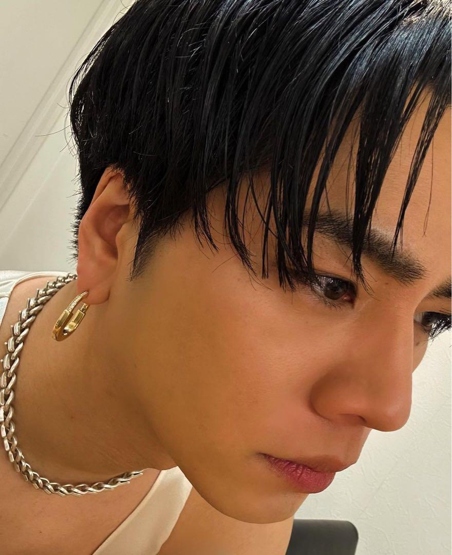 ロック ピアス イエローゴールド