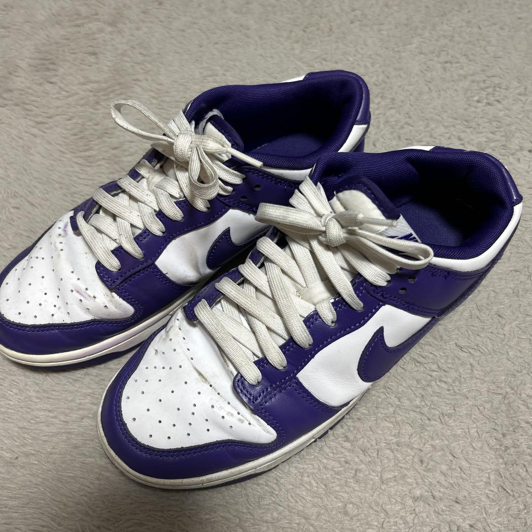 Nike Dunk Low 紫/白 スニーカー【鑑定済み】 Nike Dunk Low 紫/白 スニーカー【鑑定済み】 - 靴