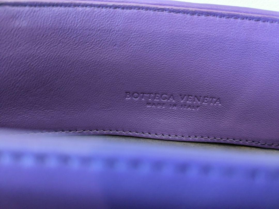 BOTTEGA VENETA イントレチャート ショルダーバッグ