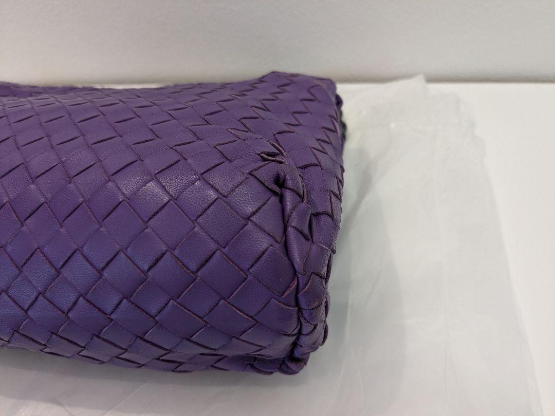 BOTTEGA VENETA イントレチャート ショルダーバッグ