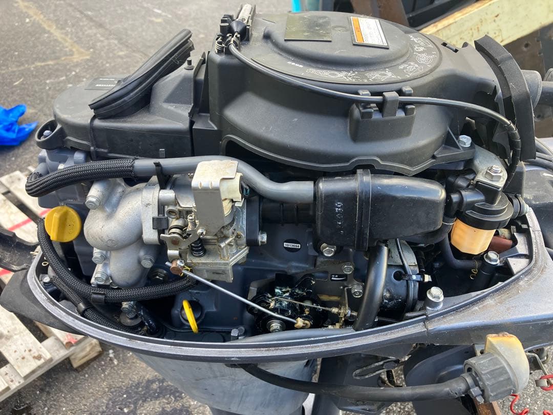 ヤマハ 4スト 船外機 エンジン YAMAHA 15馬力