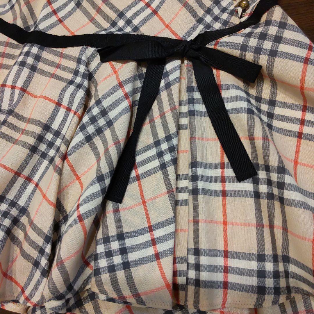 美品レア★BURBERRY ロゴ入りボタン りぼん 膝上スカート 2段フリル