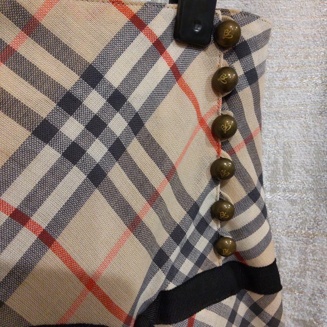 美品レア★BURBERRY ロゴ入りボタン りぼん 膝上スカート 2段フリル