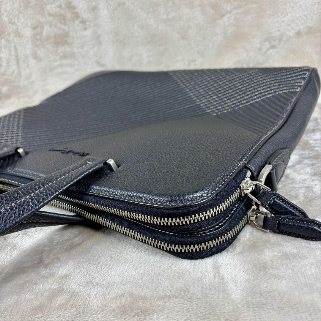 極美品　希少　フェラガモ　ビジネスバッグ　ブリーフケース　本革レザー　黒