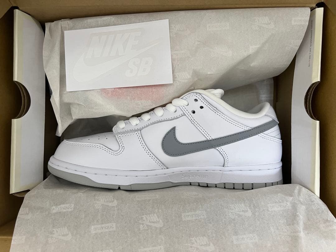 Supreme Nike SB Dunk Low White 27cm