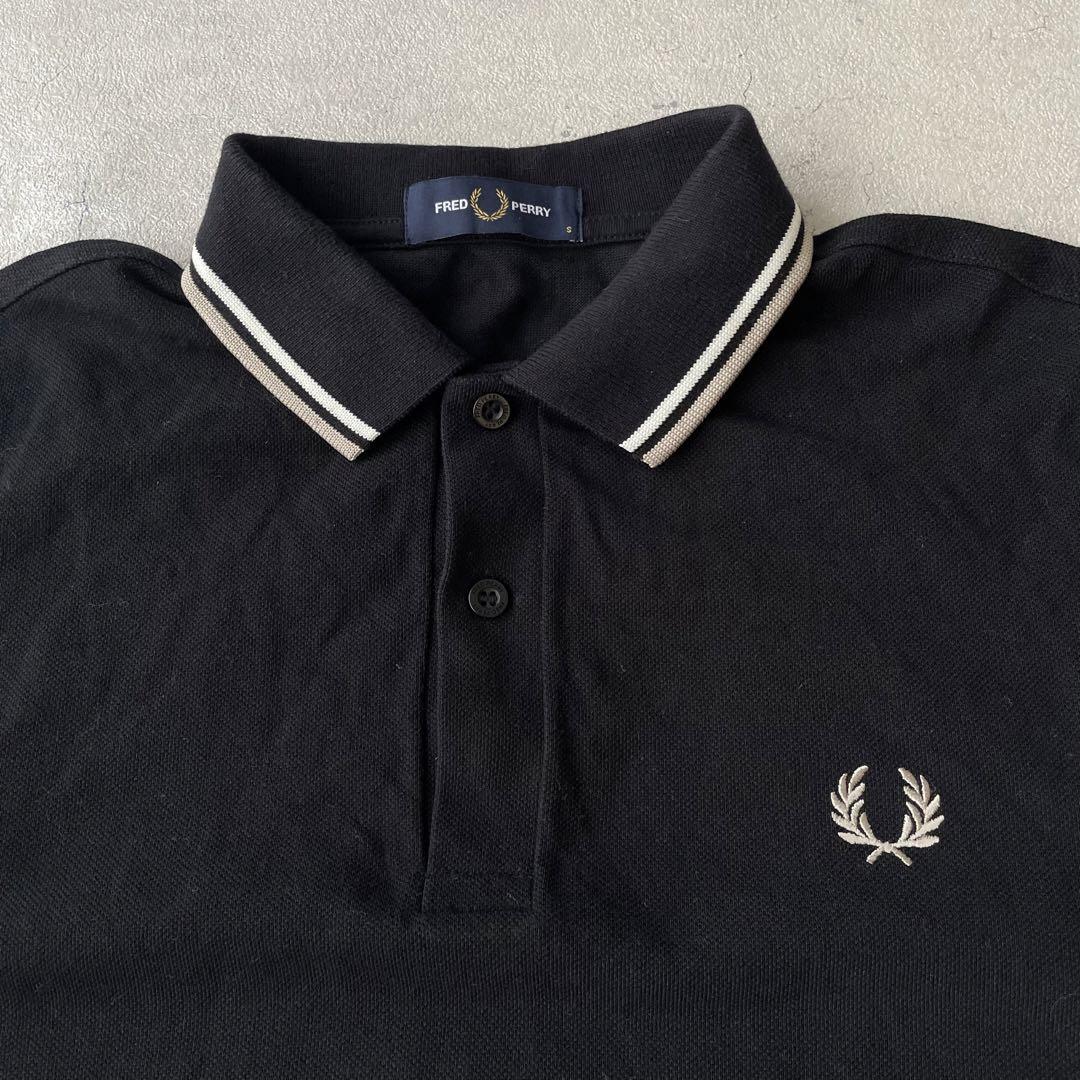 FRED PERRY フレッドペリー ポロシャツ ロゴ 黒