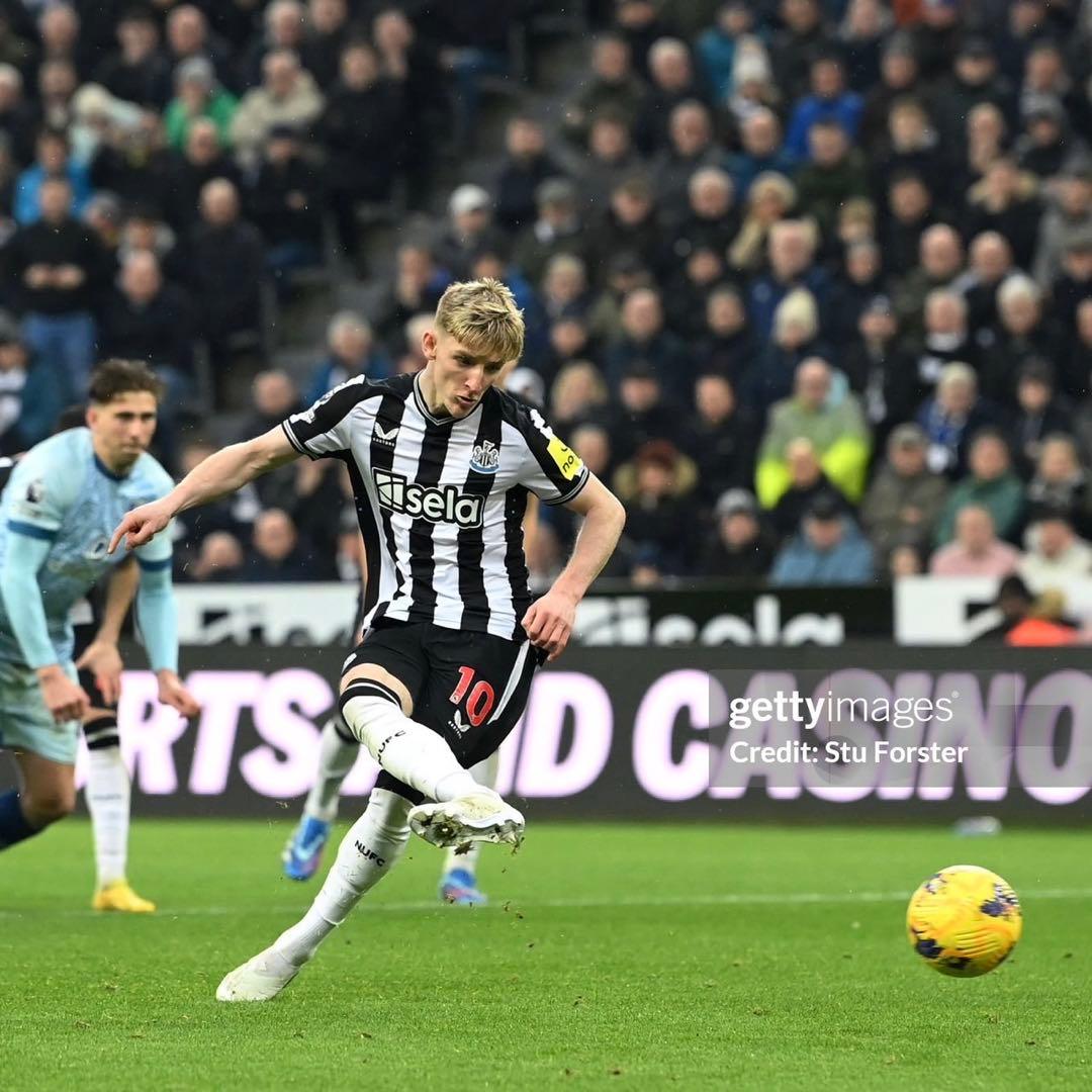 ニューカッスル 23/24 オーセンティック ユニフォーム 正規品 ゴードン