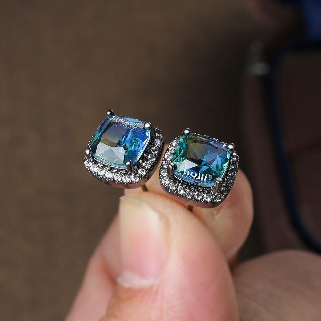 K594 スタッドピアス WG アクアマリン 人気 プレゼント レディース K594 スタッドピアス WG アクアマリン 人気 プレゼント レディース