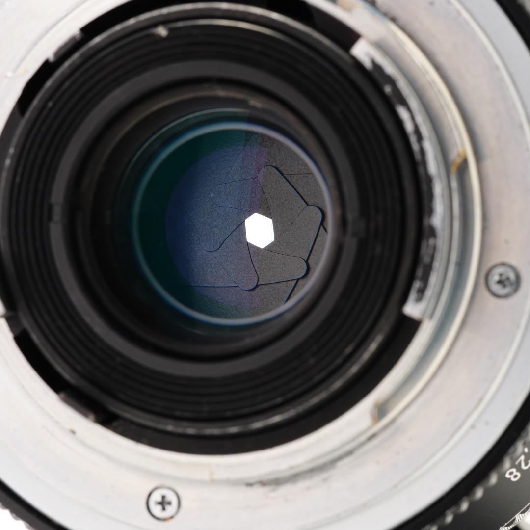 60mm F2.8