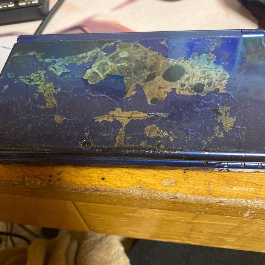 ニンテンドー3DS LL 本体 青 傷あり目立った傷や汚れなし