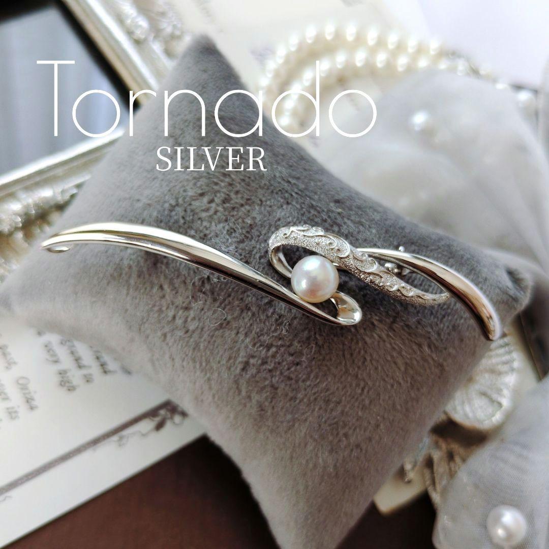アコヤ真珠 SILVER トルネード シルバー パール ブローチ アラベスク