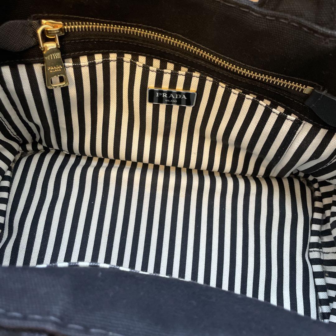 PRADA ブラックキャンバスバッグ PRADA ブラックキャンバス ショルダーバッグ - メルカリ