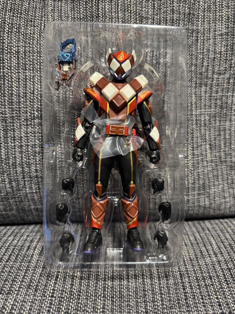 S.H.Figuarts 仮面ライダーヴァレン　中古　仮面ライダーガヴ