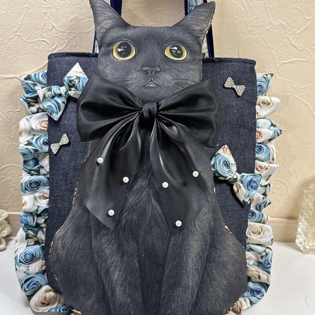 コヤンイサムチョン♡bigなふんわり黒猫ちゃんの縦長フリル