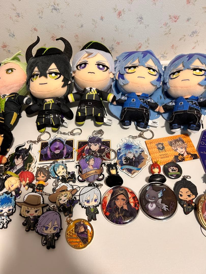 ツイステッドワンダーランド ぬいぐるみ